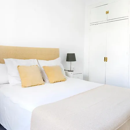 Atico Centro Suitemalaga Apartment *